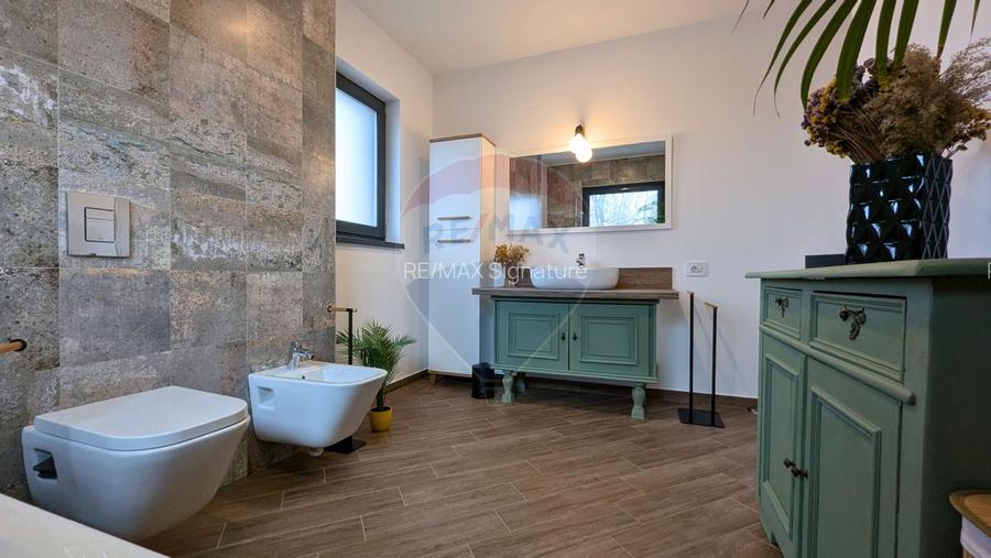 Vilă nouă de Vânzare in Balotești Ultrafinisată 5 Camere - 39