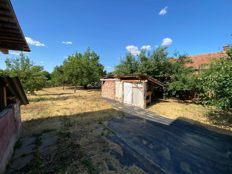 Casă de vacanță , 2 cam, teren 3.381 mp - 18