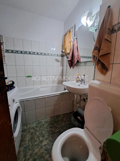 Drumul Taberei, Brasov,3 min metrou si  P-ta Moghioros - 8