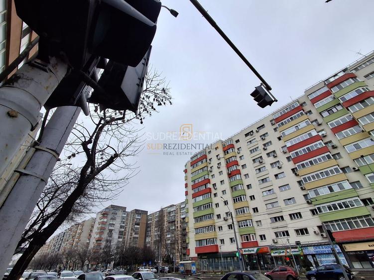 4 Camere, Calea Rahova-Mihail Sebastian, stradal, bloc reabilitat - 2