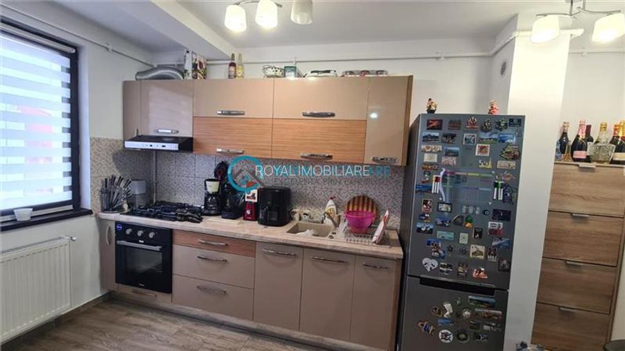 Royal Imobiliare - Vanzare apartament 3 camere zona Traian - 6