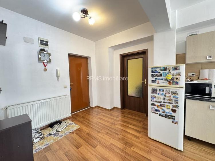 Apartament 2 camere, decomandat, Buna Ziua, mobilat, parcare - 4