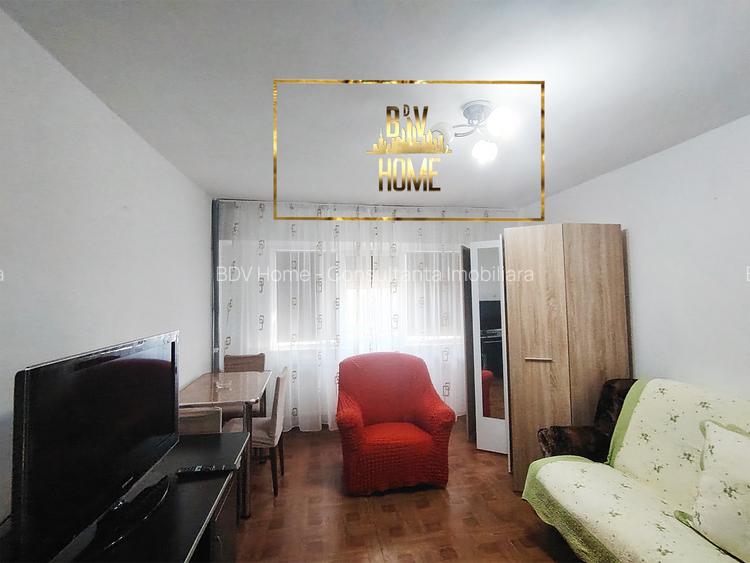 Garsoniera spatioasa, decomandata, Dezrobirii - 9