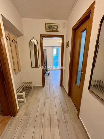 Garsoniera Calea Clarasilor - Matei Basarab - bloc 1995 - decomandata - mobilata - 4