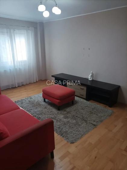 Apartament 3 camere DECOMANDAT, Nicolina-Prima Statie, etaj 2 !! - 2