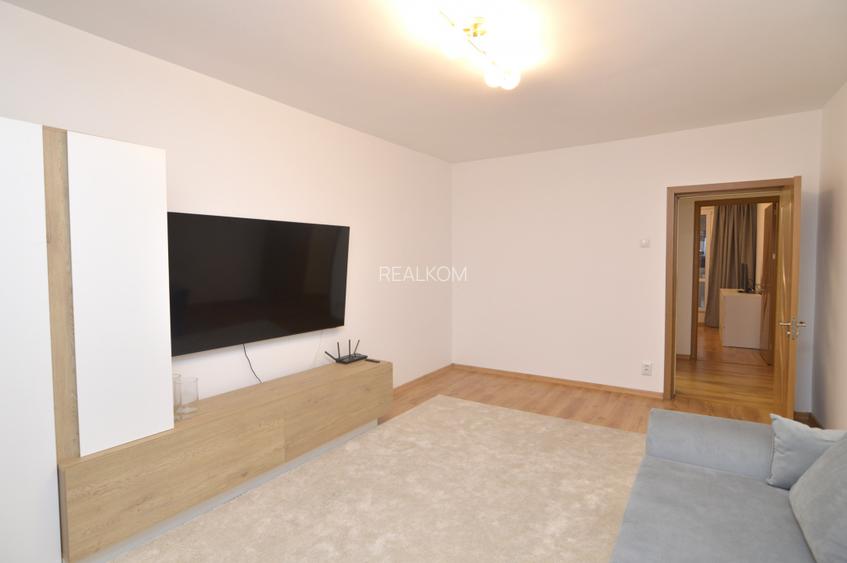 INCHIRIERE APARTAMENT 3 CAMERE DRISTOR – METROU DRISTOR 2 - 5