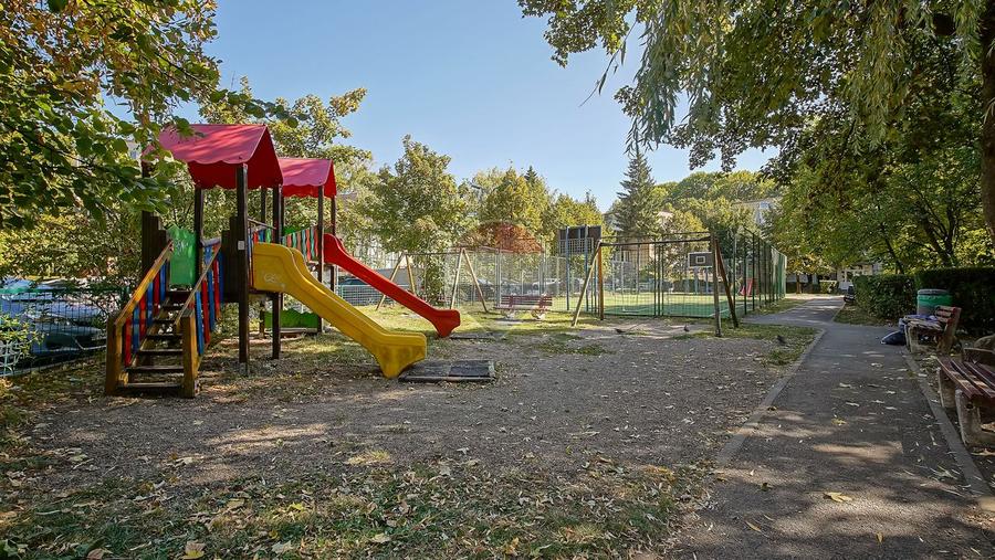 Apartament de două camere langă parc, Centrul Civic