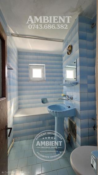Apartament cu 2 camere, etaj 6 cu lift, VASLUI - zona CENTRU - AUROCOR;