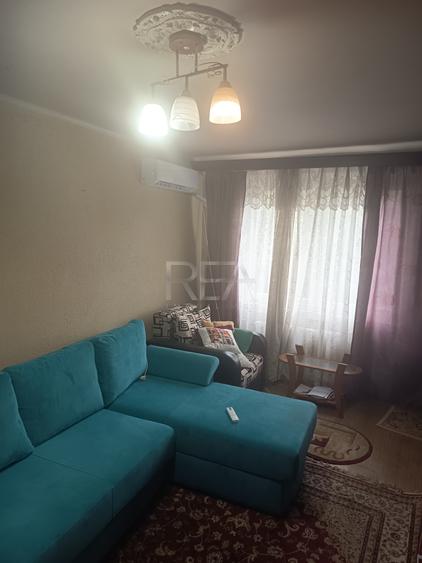2 camere decomandat | Metrou Apărătorii Patriei | Bloc 1983 |