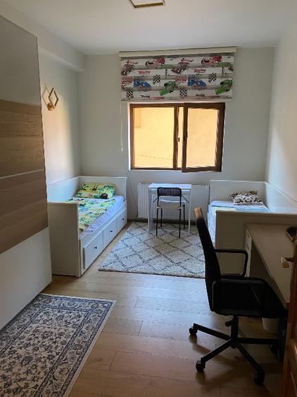 Apartament 4 camere 170 m util