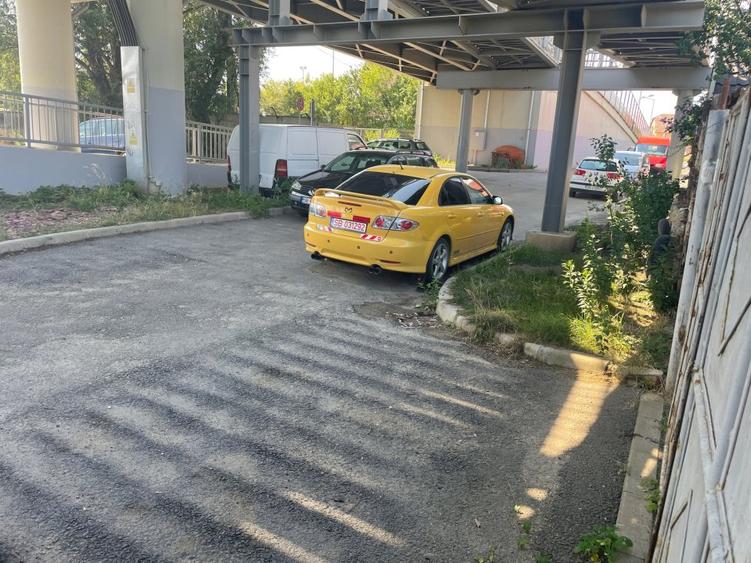 Inchiriere parcare betonata  300 mp - direct de la proprietar!