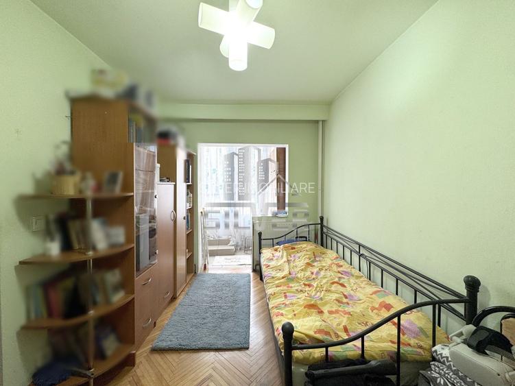 Apartament 4 camere/79mp/Calea Floresti.