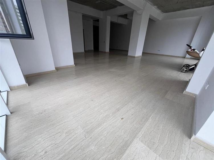 Inchiriere - Copou - Spatiu comercial 108mp Azimut