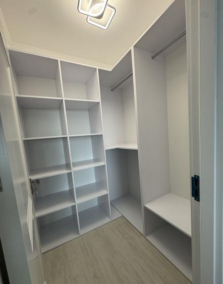Apartament 2 camere Inel II /Centrala proprie/AC/Parcare/CTB/Bloc Nou