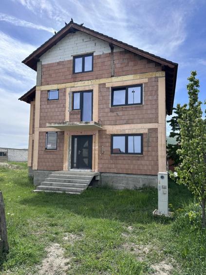 CASA 5 CAMERE I ALBA IULIA I TEREN 1500 MP I SEMIFINISATA I TOATE UTILITATILE I