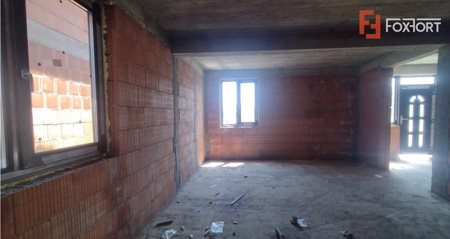 COMISION 0% Duplex la Rosu, 330 mp utili, asfalt, Sacalaz