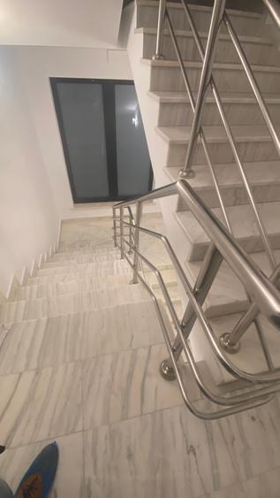 Cotroceni , Doctor Carol Davila, metrou Eroilor, piscina, constructie 2000!