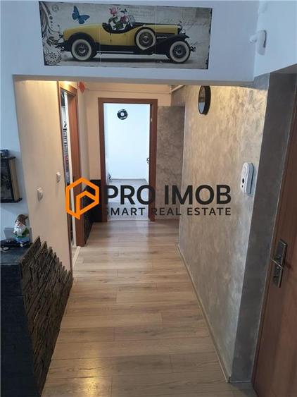 Apartament 4 camere decomandat zona Berca