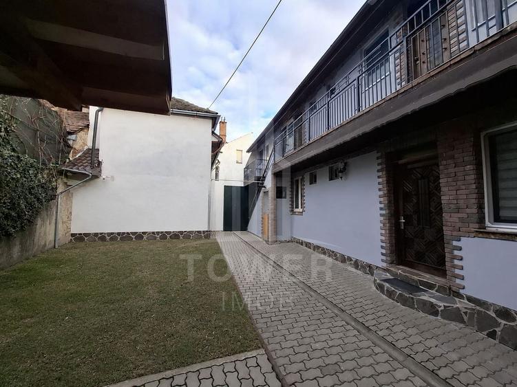 De vânzare teren cu proiect de reconstrucție apartament – zonă centrală
