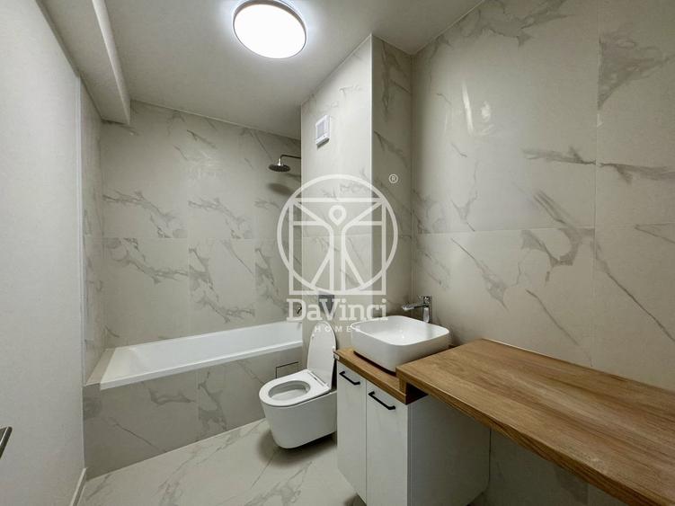 Penthouse 3 camere, intabulat, finisat la cheie , terasa 19 mp