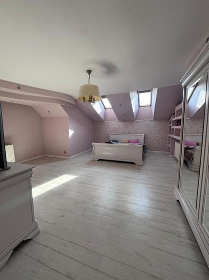 Casa individuala, teren 2500mp, Siret