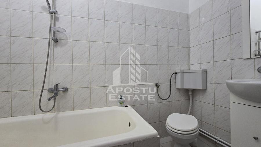 Apartament 2 Camere 64 mp, de inchiriat, Ultracentral, Semidecomandat