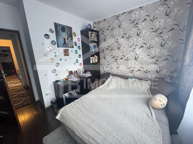 Apartament cu 3 camere, 70 mp, decomandat, garaj, Zona Fortuna