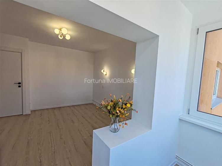Apartament decomandat cu 2 camere Racadau, renovat recent - 4