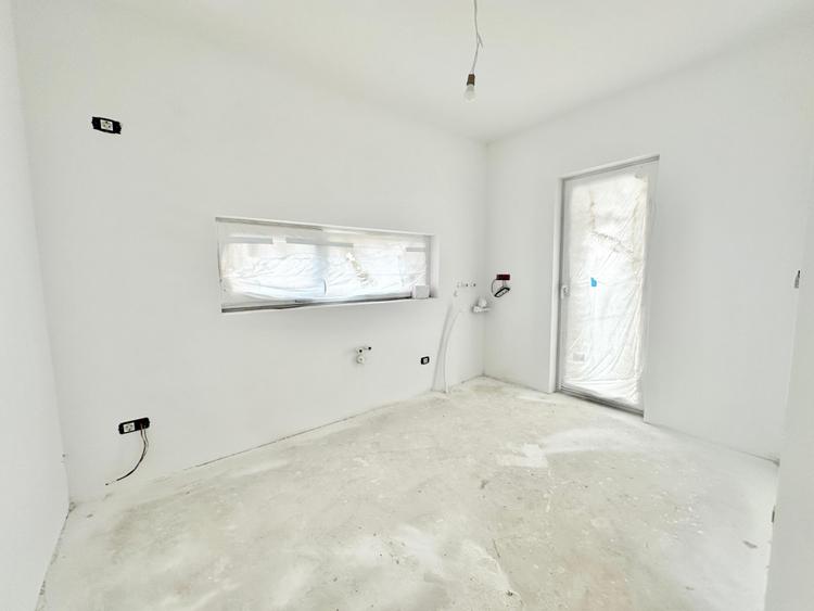 Duplex cu 3 camere - 76 mp utili - Zona excelenta - Bucovat