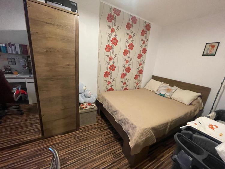 Apartament 3 camere, 43.76 mp, zona Craiovita Noua