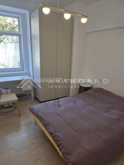 Apartament 2 camere decomandat, str. Motilor