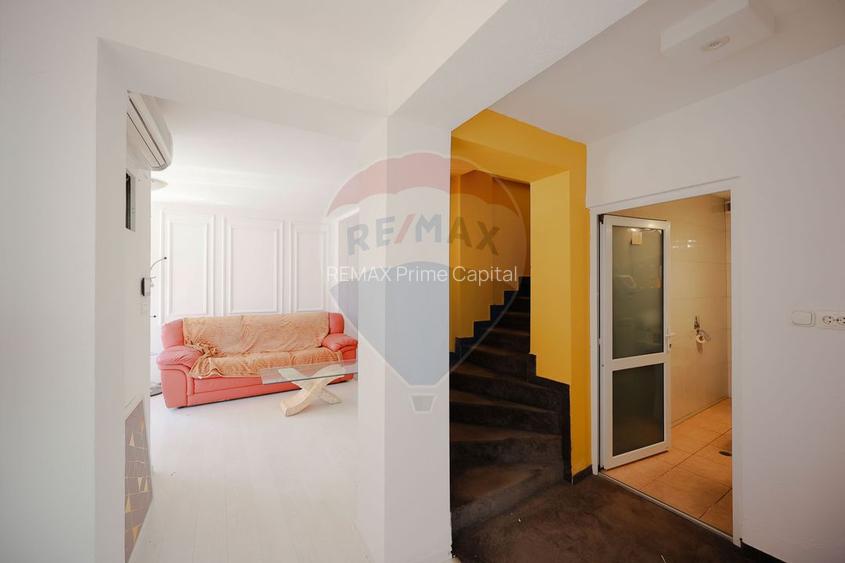 De vânzare casă / birouri în zona Decebal - 4
