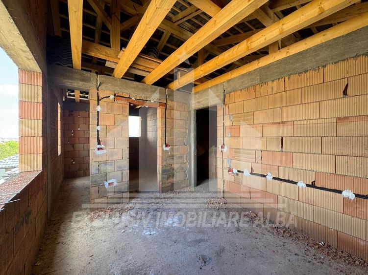 Casa individuala | La cheie | 115 mp | 300 mp teren | Alba-Micesti