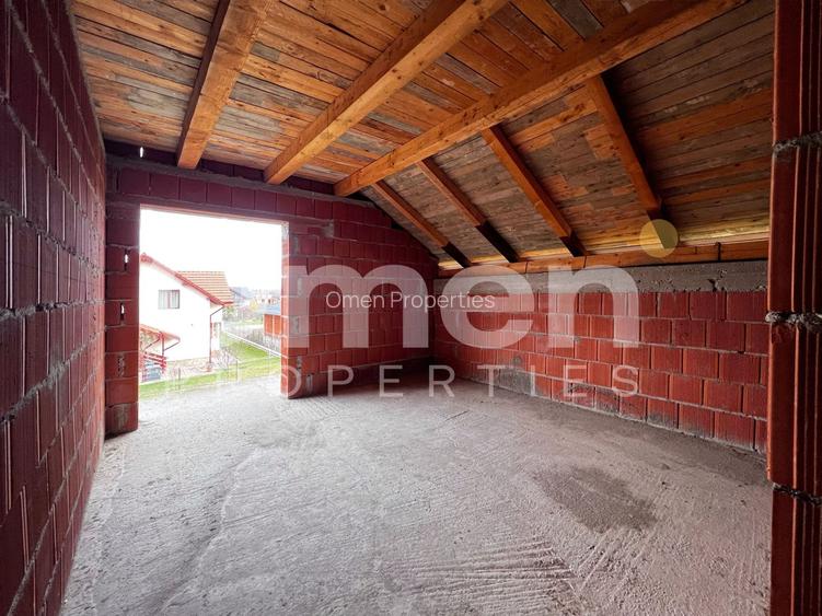 Casa P+M la rosu | 204 mp | 5 ari teren | compartimentare excelenta | Satulung. - 12