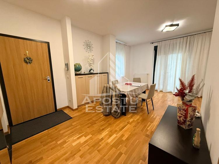 Apartament 3 camere de inchiriat, centrala proprie, Dumbravita