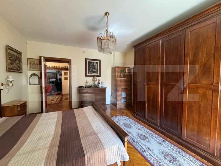 Casă P+1, 250mp utili, 589 mp teren, zona 1 Mai