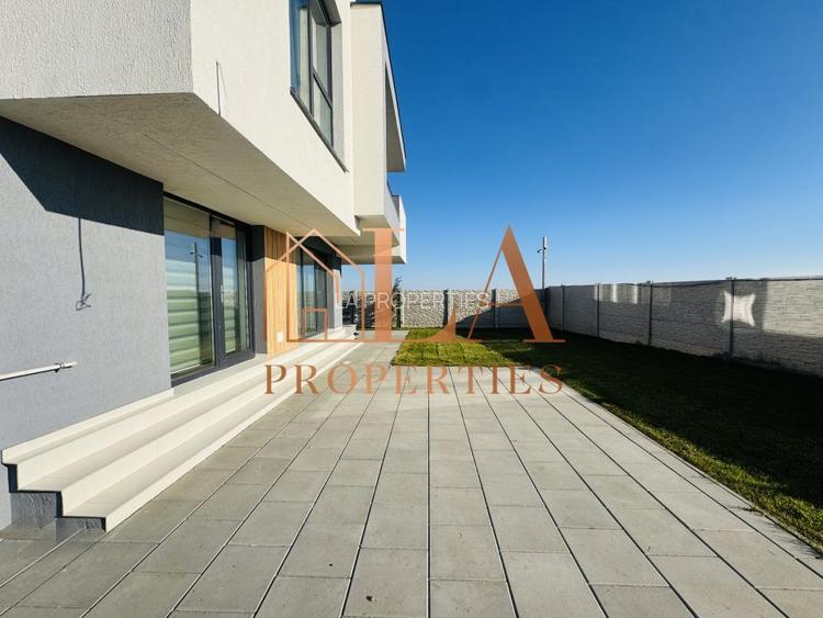 Casa individuala 4 camere | Panouri fotovoltaice 5kw | Domnesti