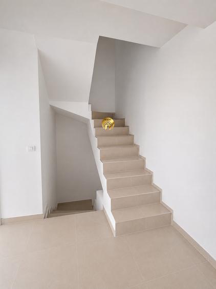 Casa P+1+M 4 camere - Pret la cheie! Complex Nou - Acces rapid la DN1
