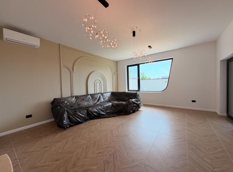 Vile exclusiviste | 5 camere | Lacul Lebada | Pantelimon Cernica