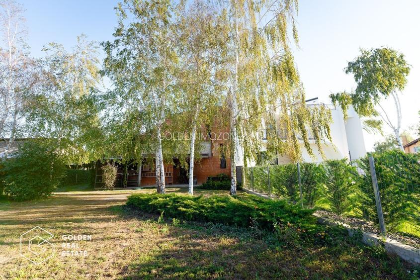 Schimb 1/2 Duplex avangardist la roșu în Moșnița Nouă cu apartamen