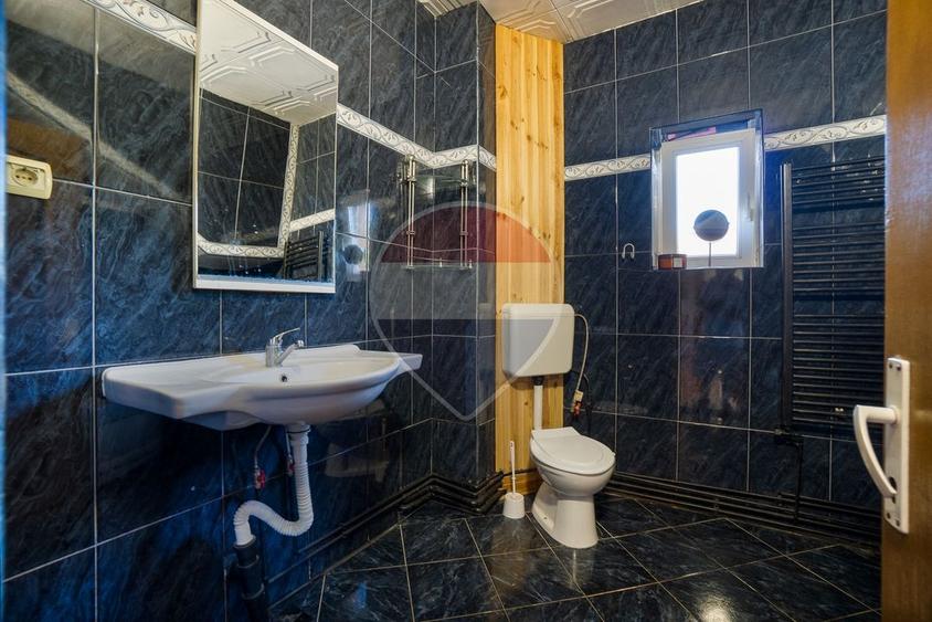 Casă spațioasă de vânzare | Teren 835 mp | Cristian | COMISION 0%