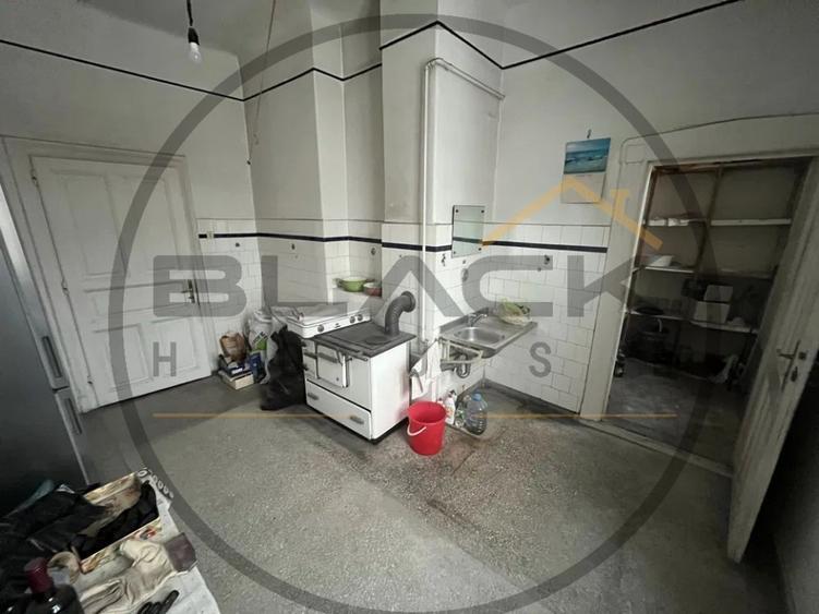 Apartament 3 camere ,in Vila , ultracentral , Parcul Central