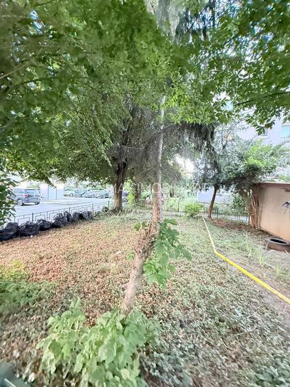 Ap 3 camere - decomandat - Campina - strada Milcovului - 18