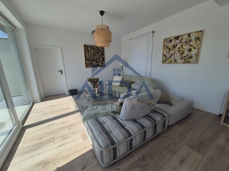 Oportunitate – vila moderna cu 4 apartamente la Comeat