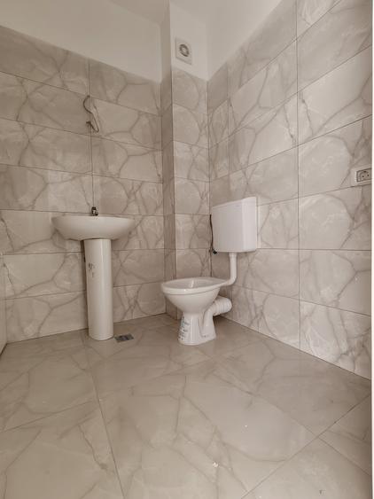 2 camere pentru birou - cabinet | Parter inalt | Parcare inclusa | Rezervelor 60
