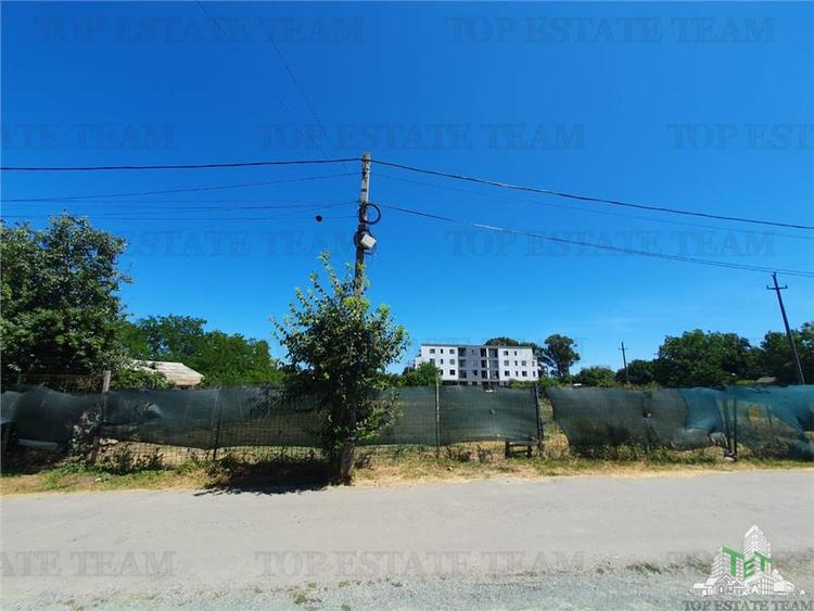 Teren intravilan cu deschidere la sosea Palazu Mare zona Elvila