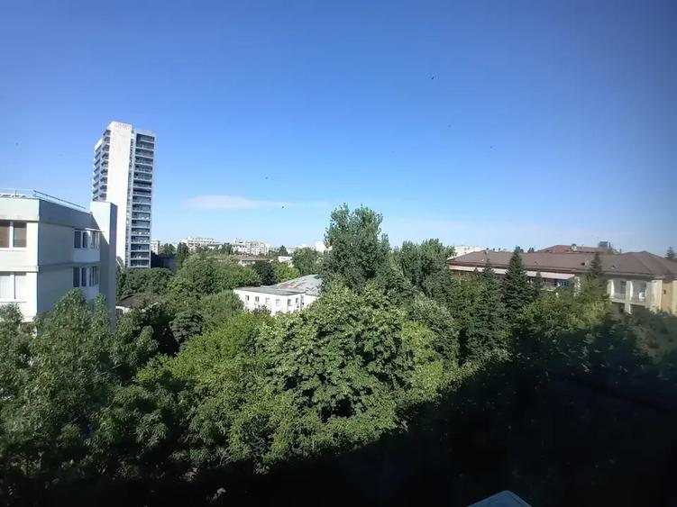 Apartament luminos cu balcon în Domenii, 2 camere