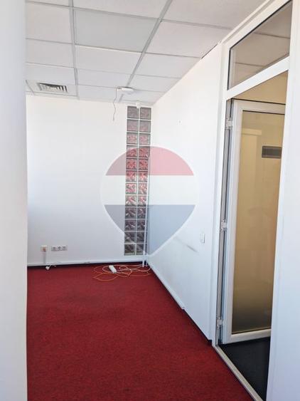 Spațiu de birouri de 430mp de închiriat în zona P-ta Mihai Viteazul