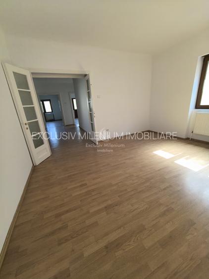 Birouri Etaj 1 Vila 4 camere Sfantul Stefan -Calea Calarasi -Popa Soare - 11