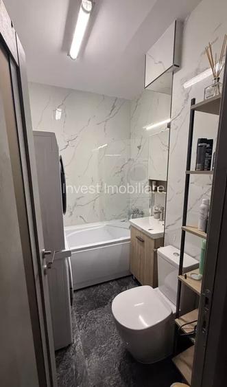 Vanzare 3 camere, Renovate, Alexandru cel Bun-Statia Minerva